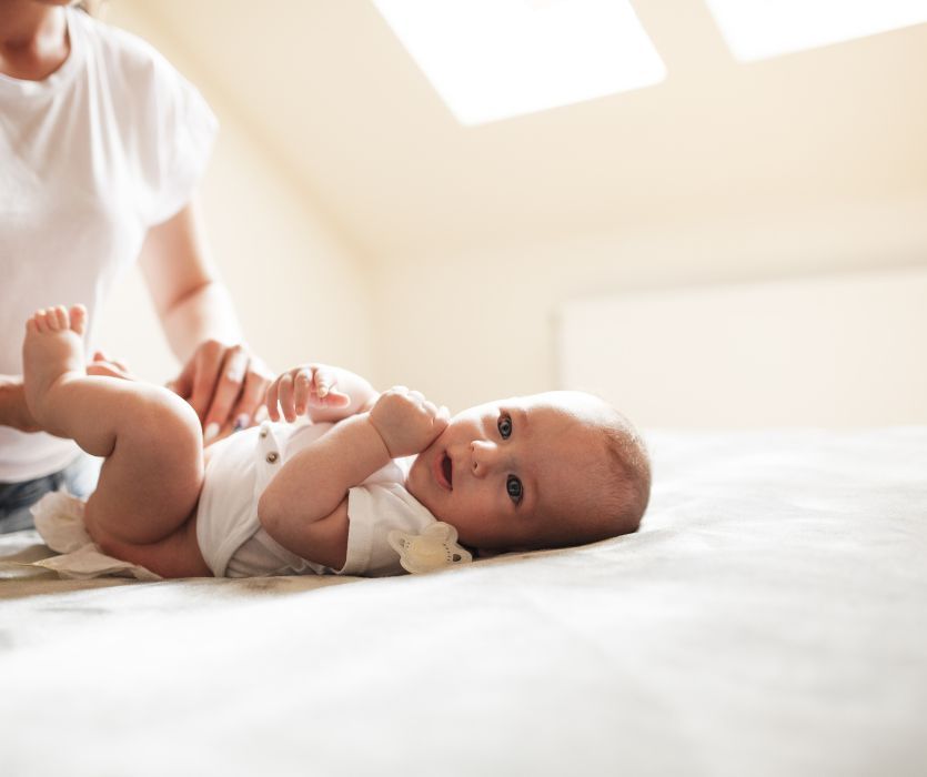 Cloth vs. Disposable Diapers: A Comprehensive Guide for Parents