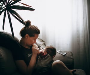 What's the Best Age to Have a Baby? Having Babies Younger vs. Older